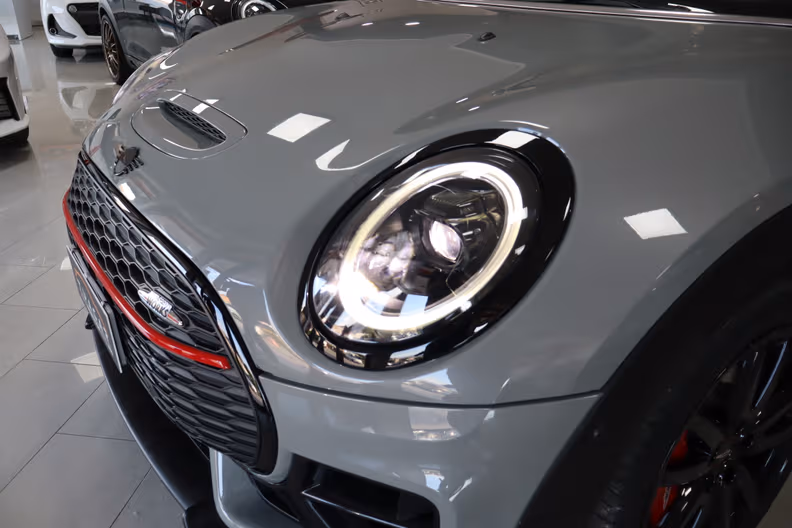 Mini Clubman - 19