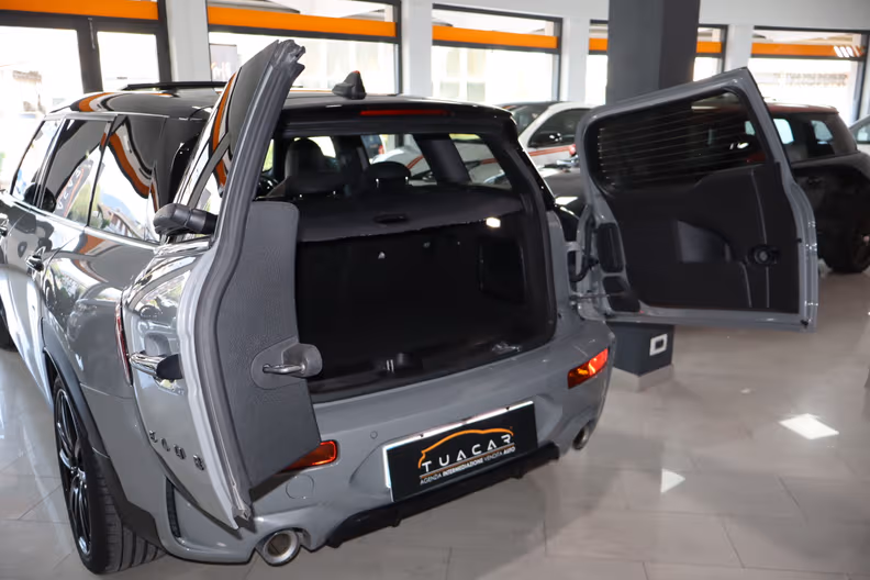 Mini Clubman - 27