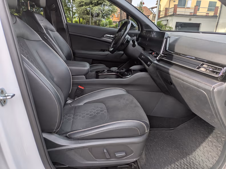 Kia Sportage - 23