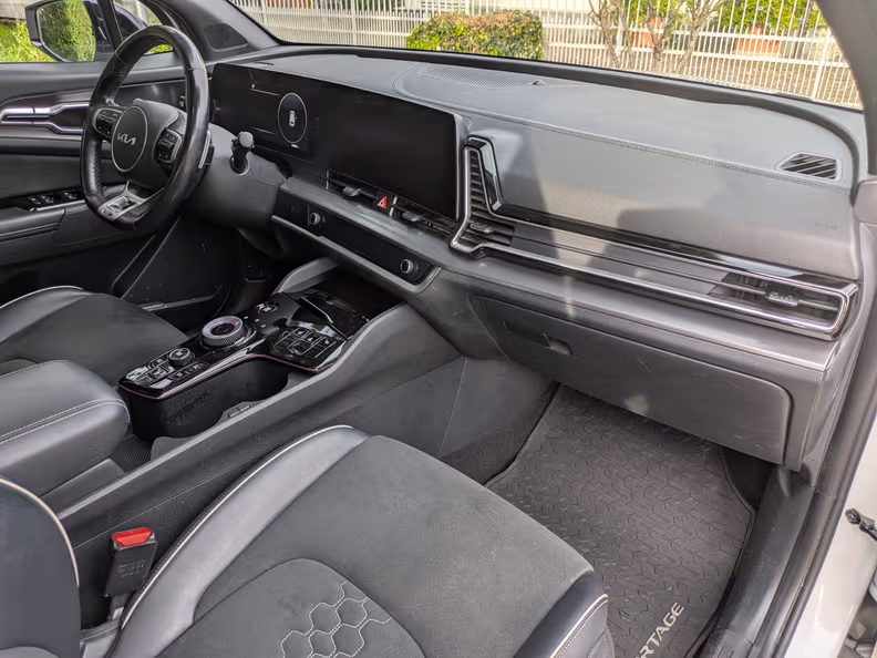 Kia Sportage - 10