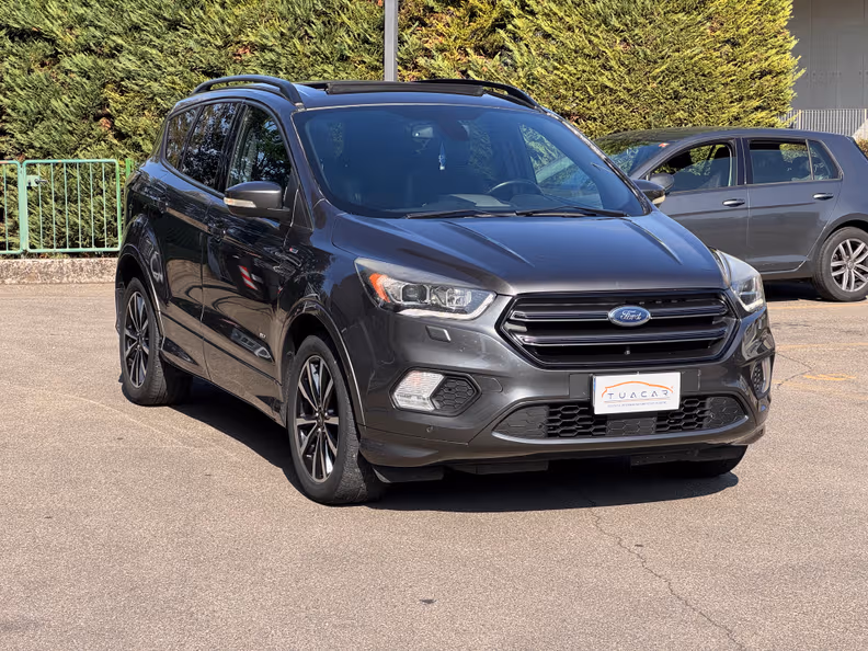 Ford Kuga - 5