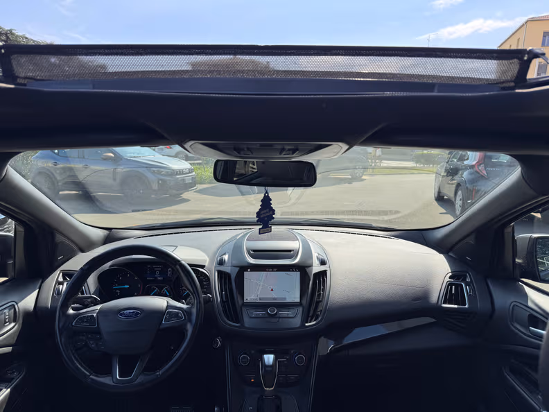 Ford Kuga - 13