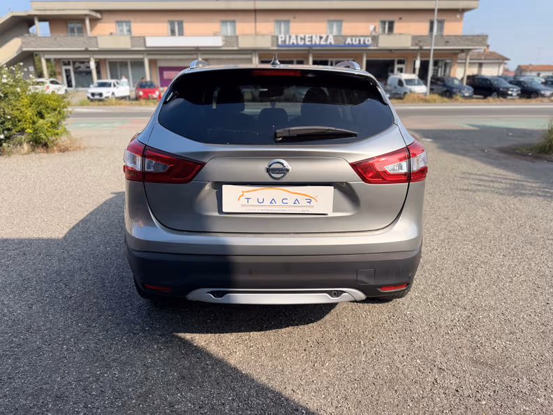 Nissan Qashqai - 4