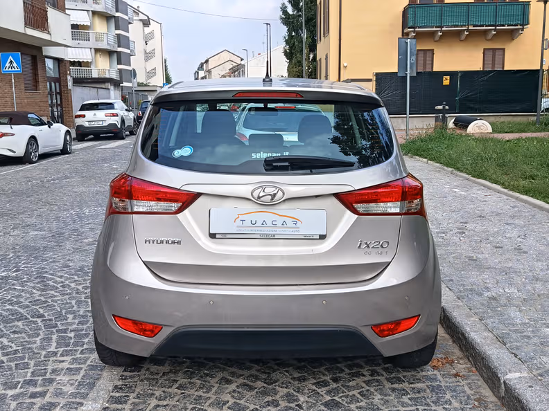 Hyundai ix20 - 5