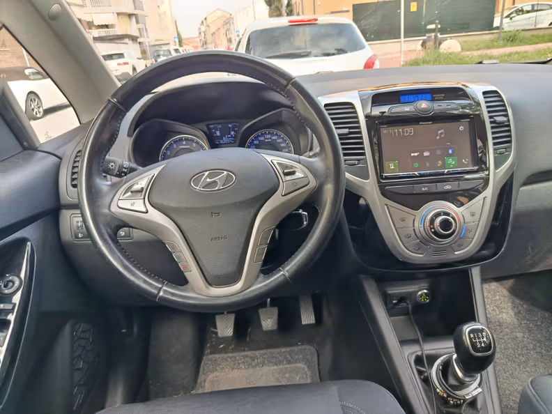 Hyundai ix20 - 9