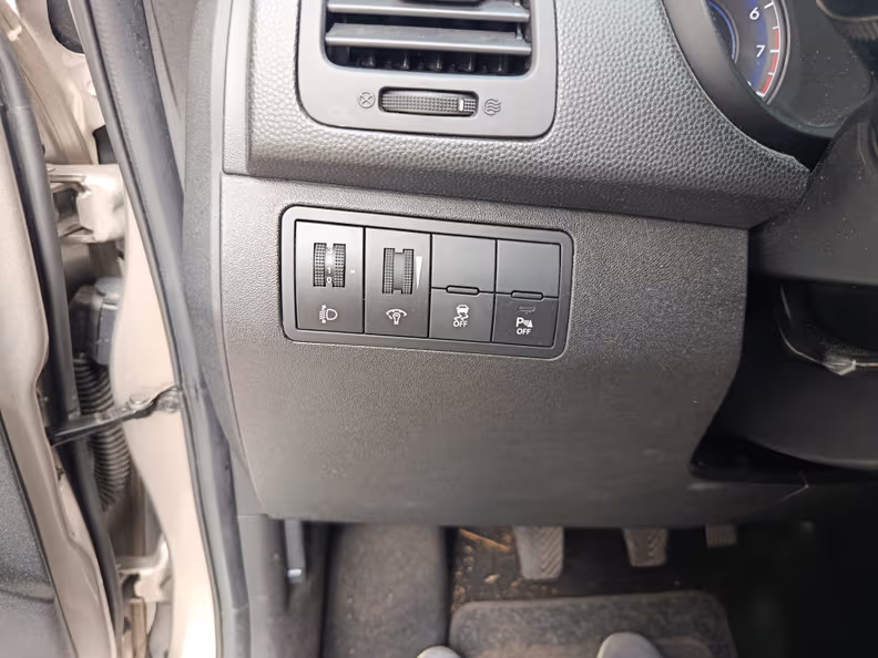 Hyundai ix20 - 35