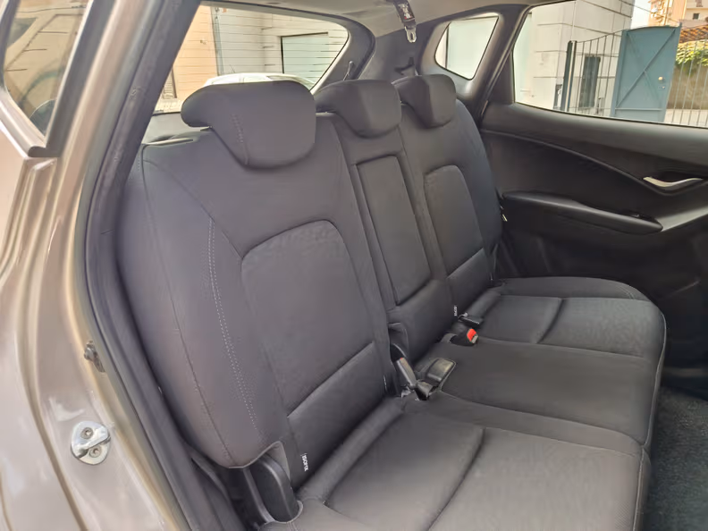 Hyundai ix20 - 38