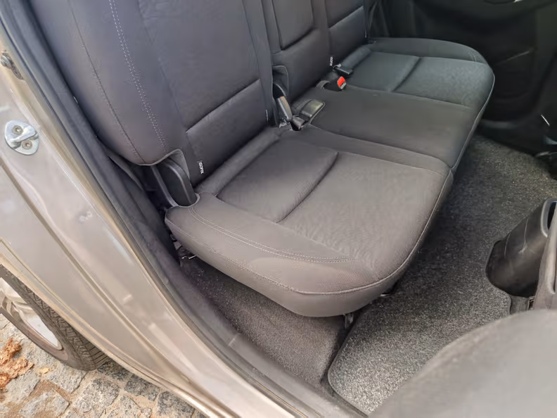 Hyundai ix20 - 37