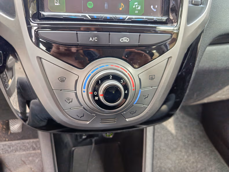 Hyundai ix20 - 33