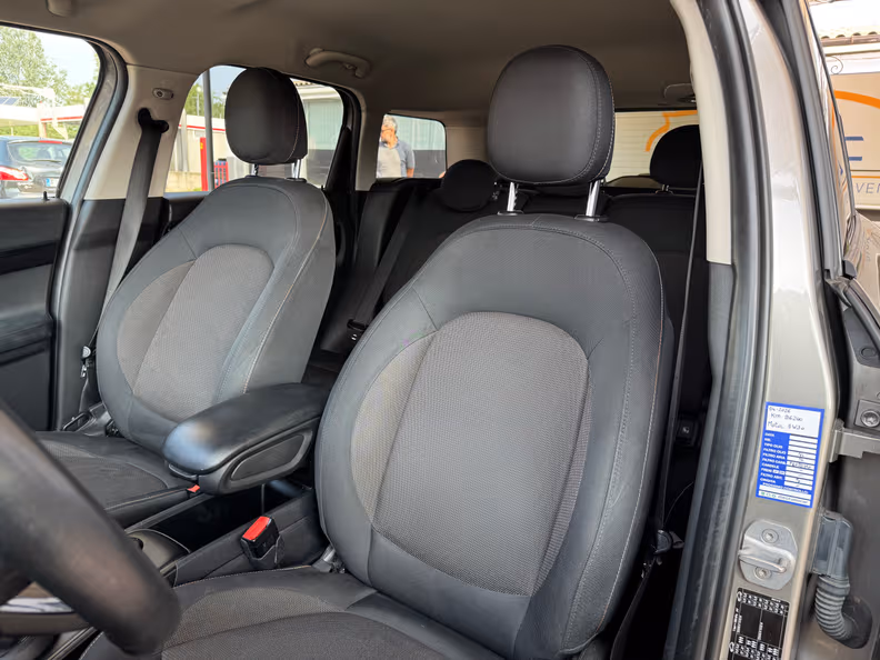 Mini Countryman - 13