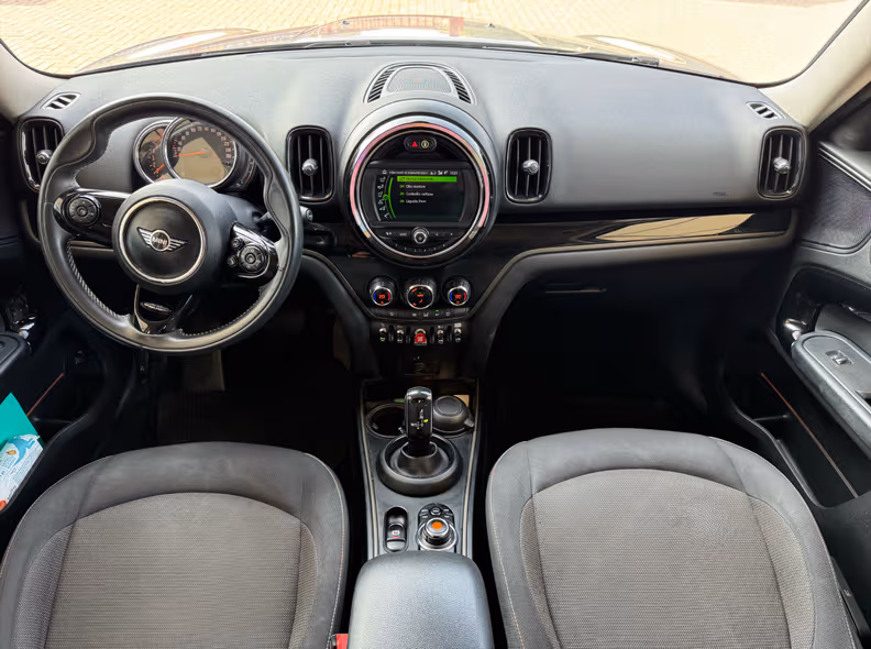 Mini Countryman - 29