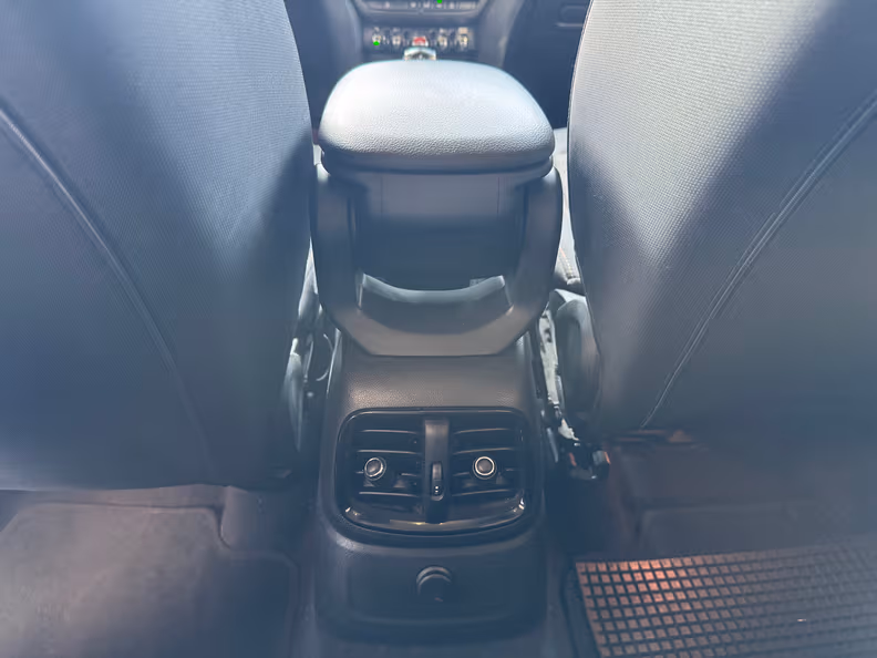 Mini Countryman - 32