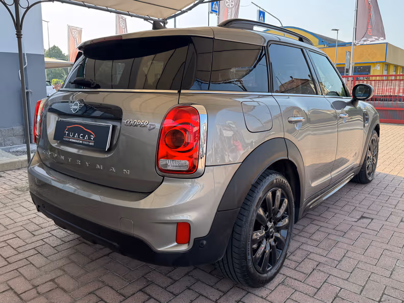 Mini Countryman - 4