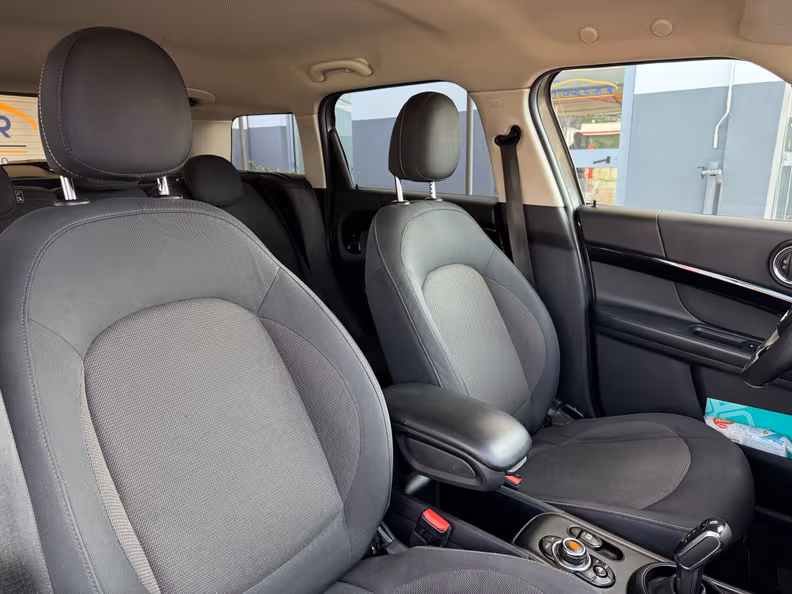 Mini Countryman - 14