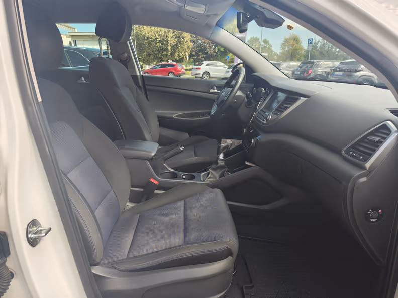 Hyundai Tucson - 22