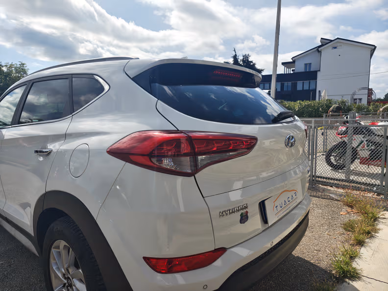 Hyundai Tucson - 10