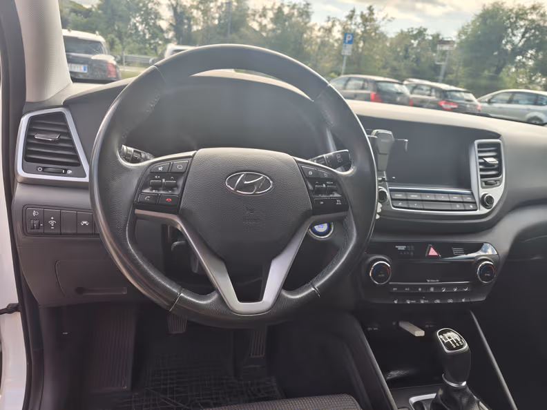 Hyundai Tucson - 19