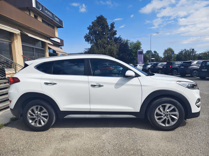 Hyundai Tucson - 6