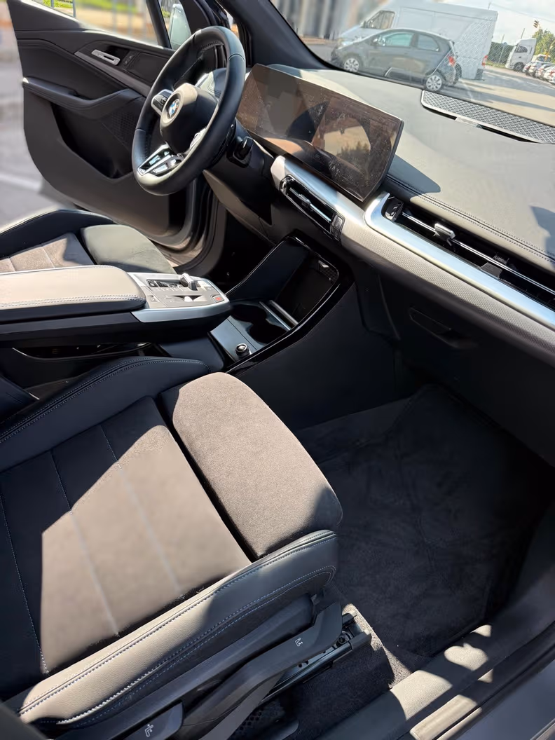 BMW Serie 2 - 17
