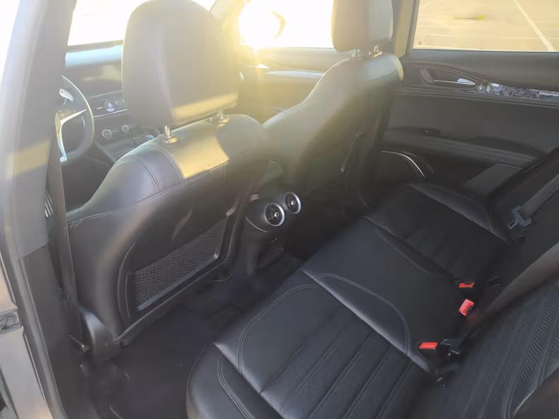 Alfa Romeo Stelvio - 51
