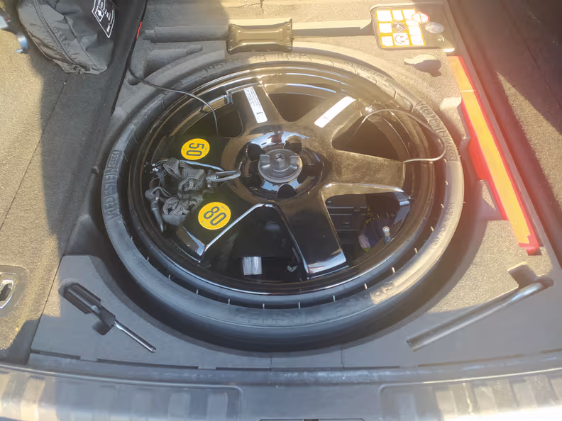 Alfa Romeo Stelvio - 56
