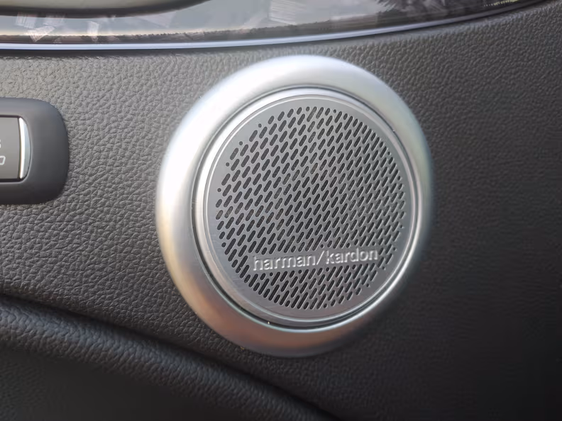 Alfa Romeo Stelvio - 38