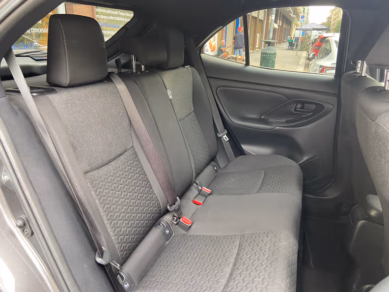 Toyota Yaris Cross - 25