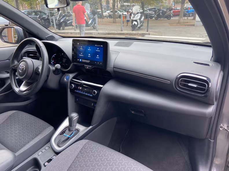 Toyota Yaris Cross - 10