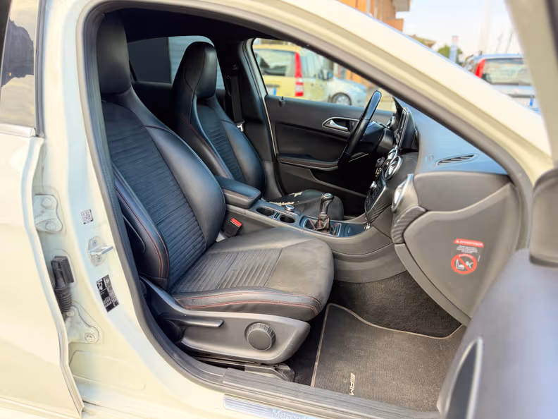 Mercedes-Benz Classe A - 25