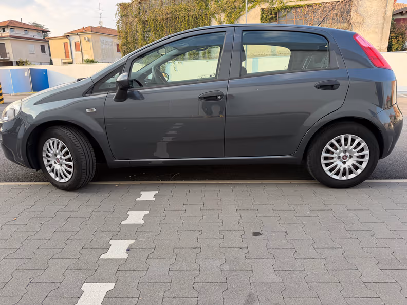Fiat Punto - 8