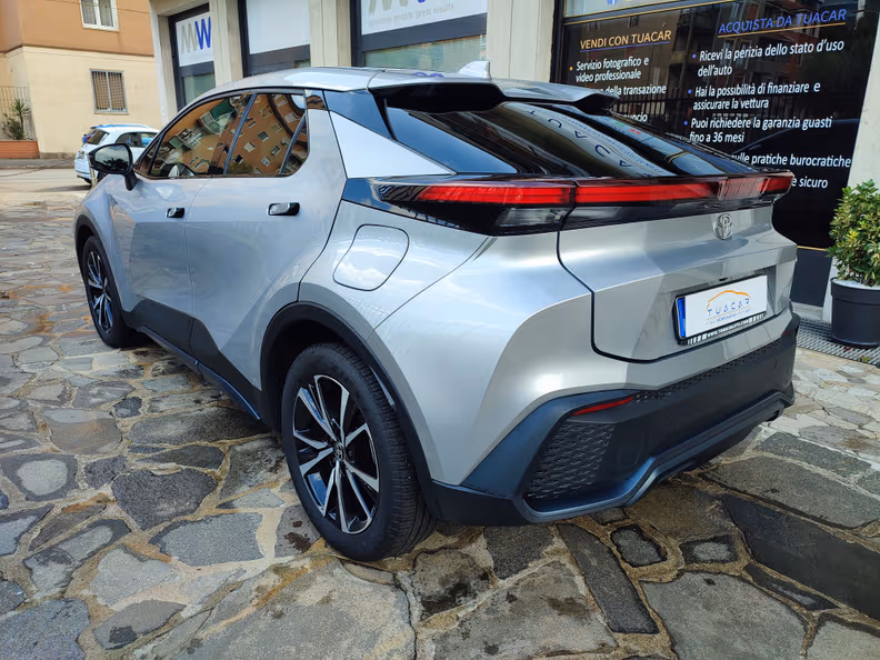 Toyota C-HR - 2