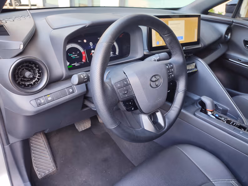 Toyota C-HR - 11