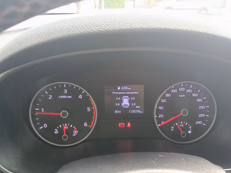 Kia Sportage - 12