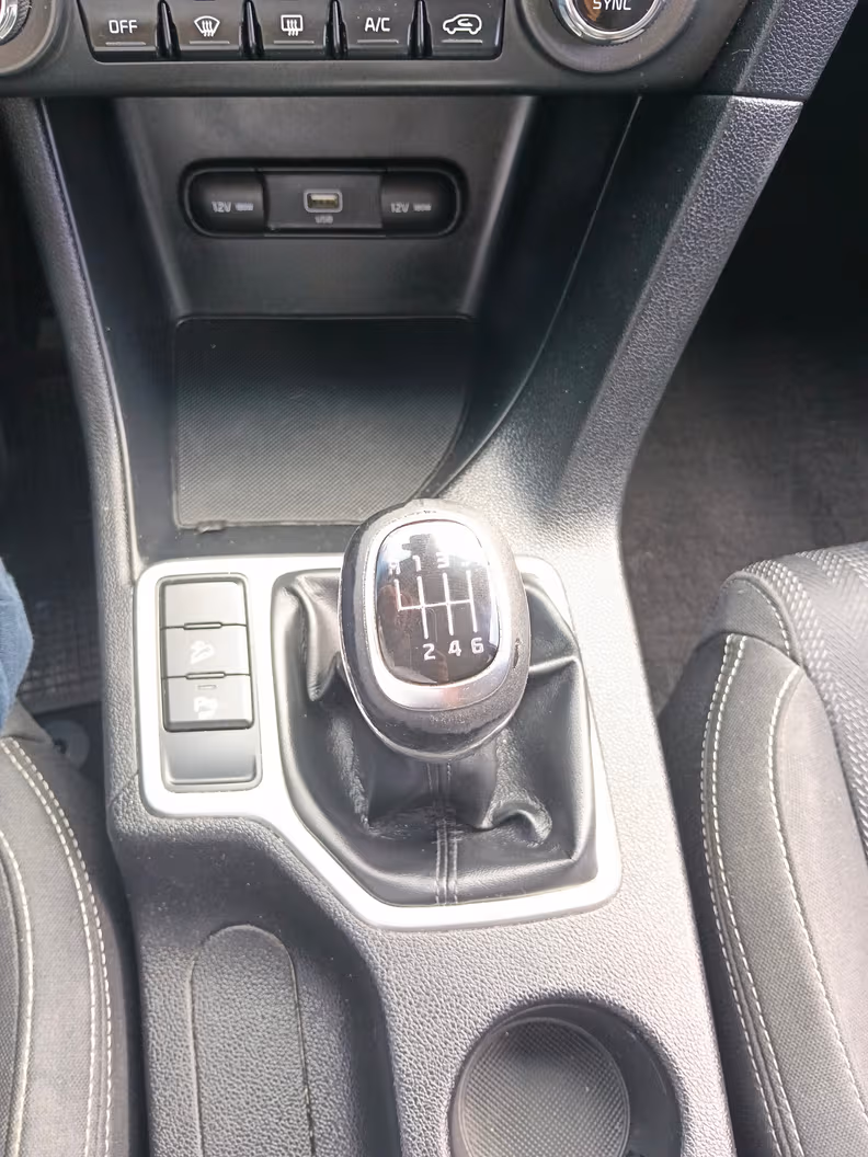 Kia Sportage - 13