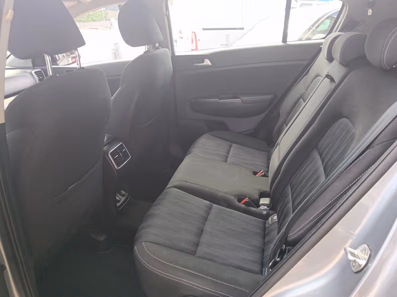Kia Sportage - 14