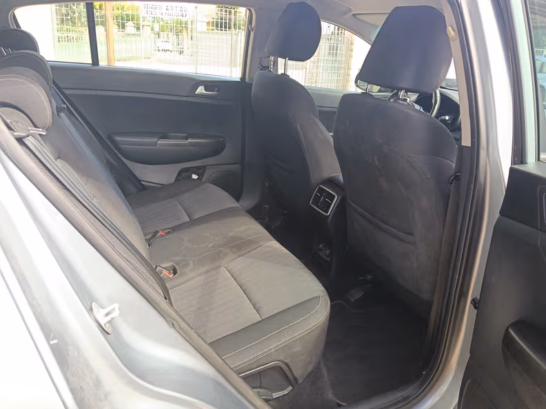 Kia Sportage - 15
