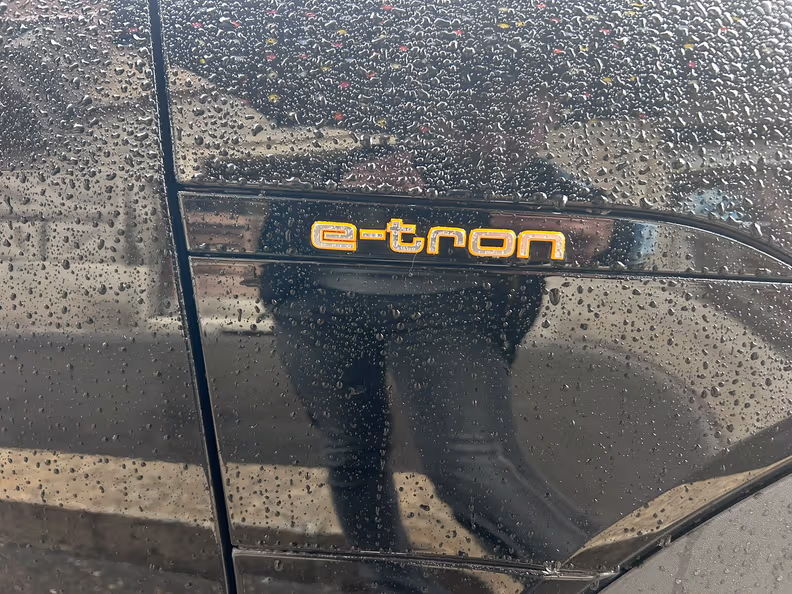 Audi e-tron - 20