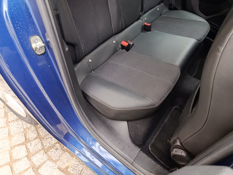 Opel Corsa - 35
