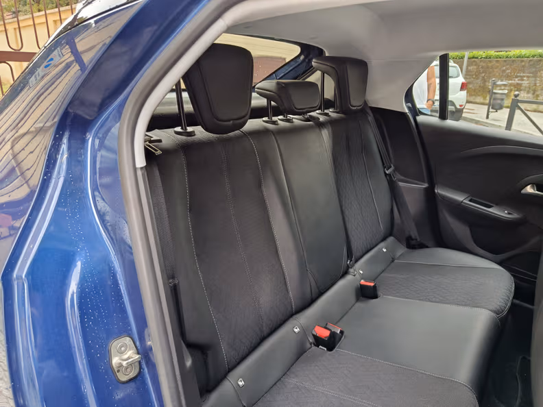 Opel Corsa - 36