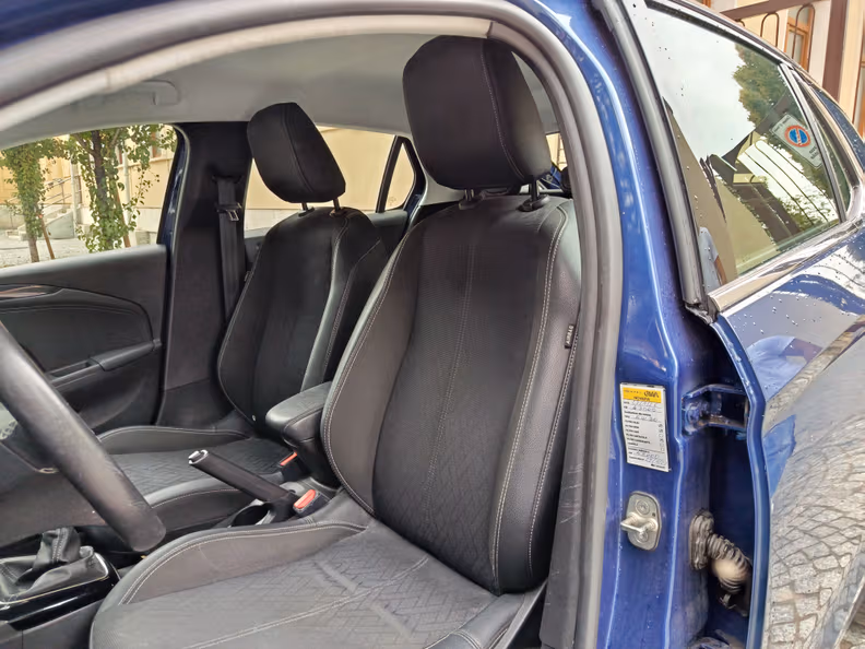 Opel Corsa - 10