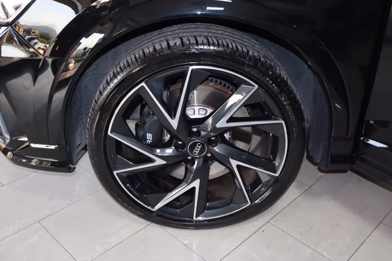 Audi RS Q3 - 7