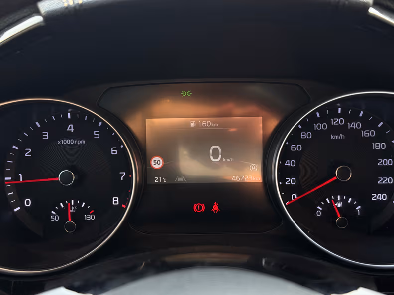 Kia XCeed - 10