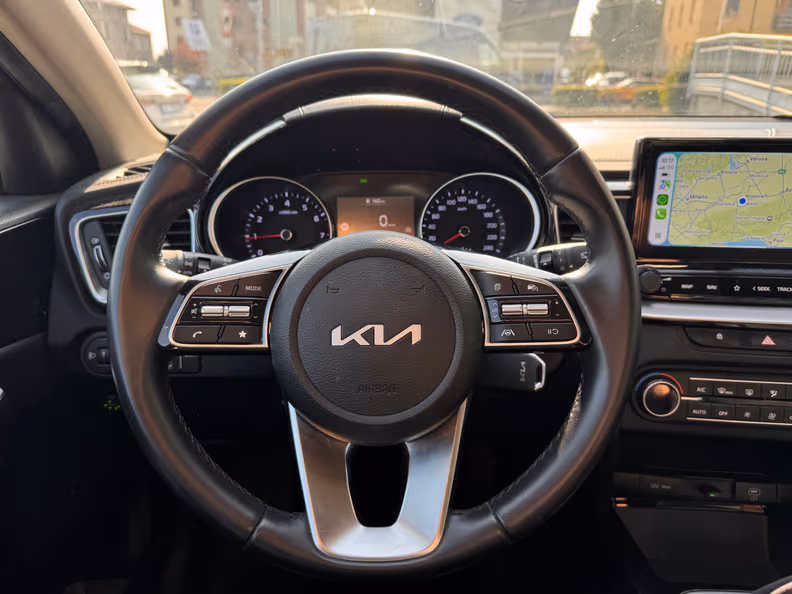 Kia XCeed - 9