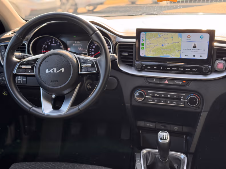 Kia XCeed - 14