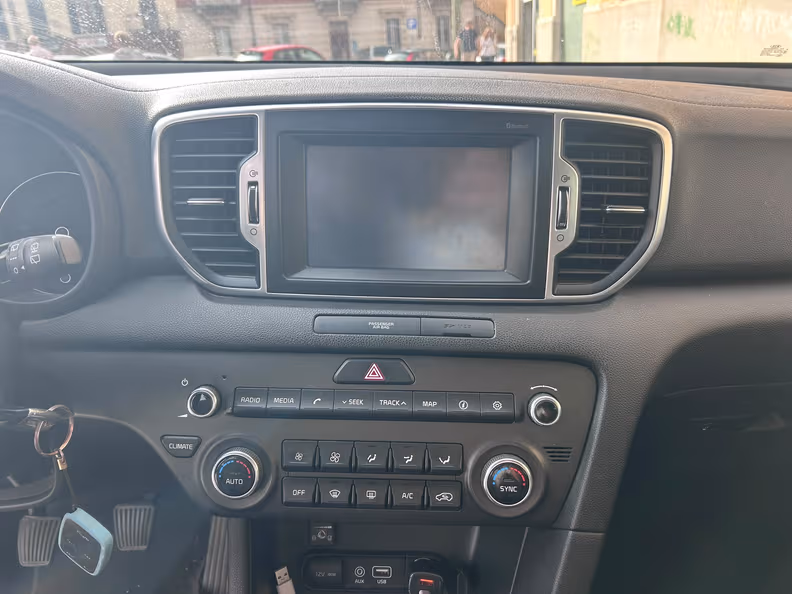 Kia Sportage - 16