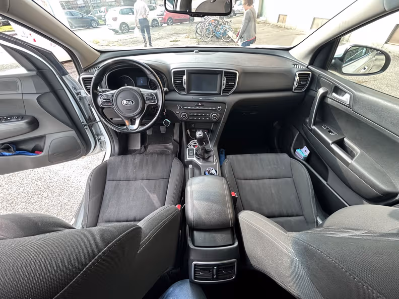 Kia Sportage - 18