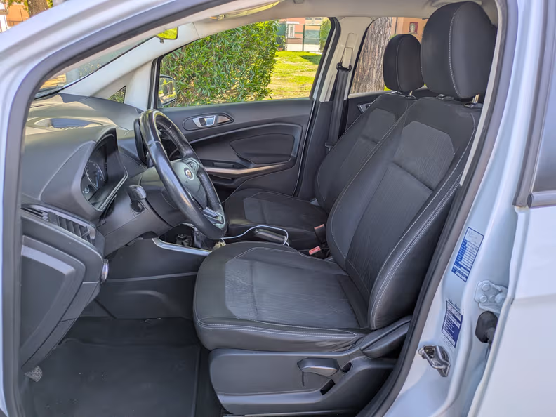 Ford EcoSport - 16