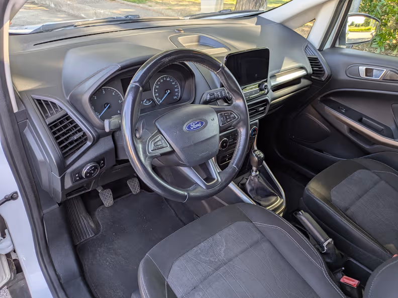 Ford EcoSport - 8
