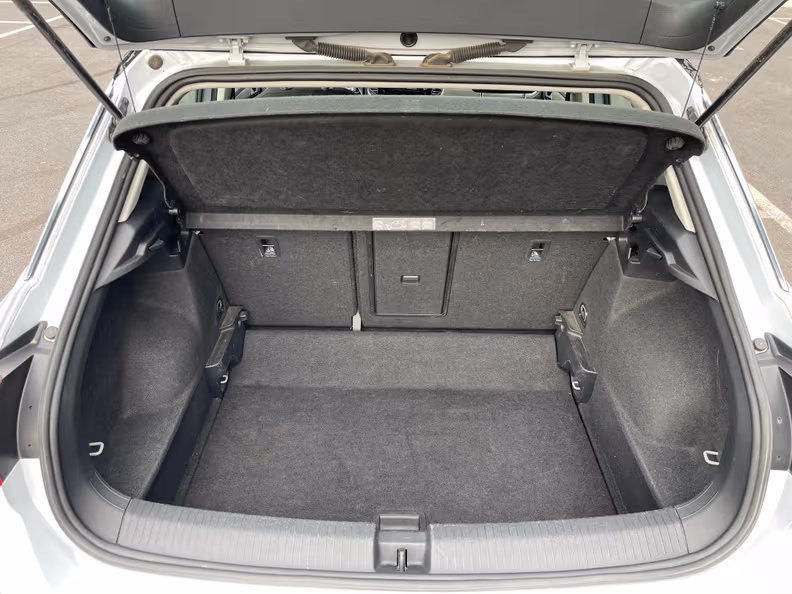 Volkswagen T-Roc - 9