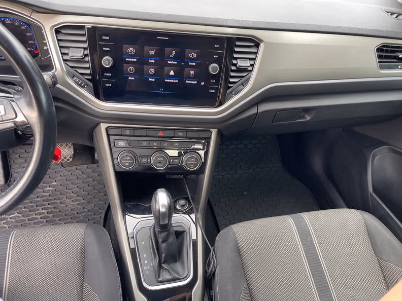 Volkswagen T-Roc - 20